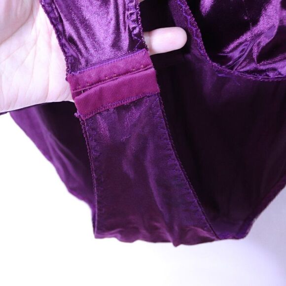 Vintage | 1980's Satin Bodysuit Large - Picture 7 of 9